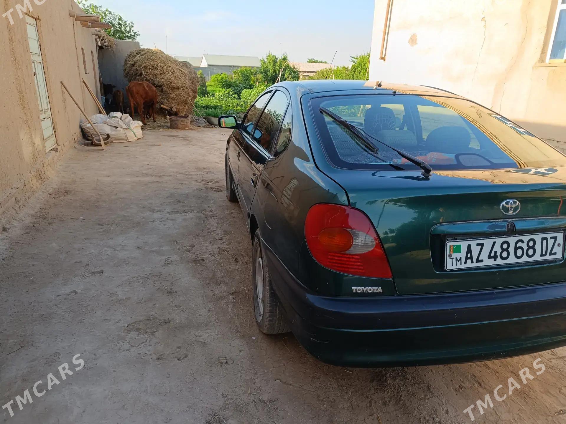 Toyota Avensis 1998 - 80 000 TMT - Акдепе - img 4