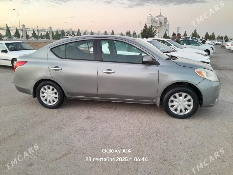 Nissan Versa 2012 - 125 000 TMT - Sakarçäge - img 3