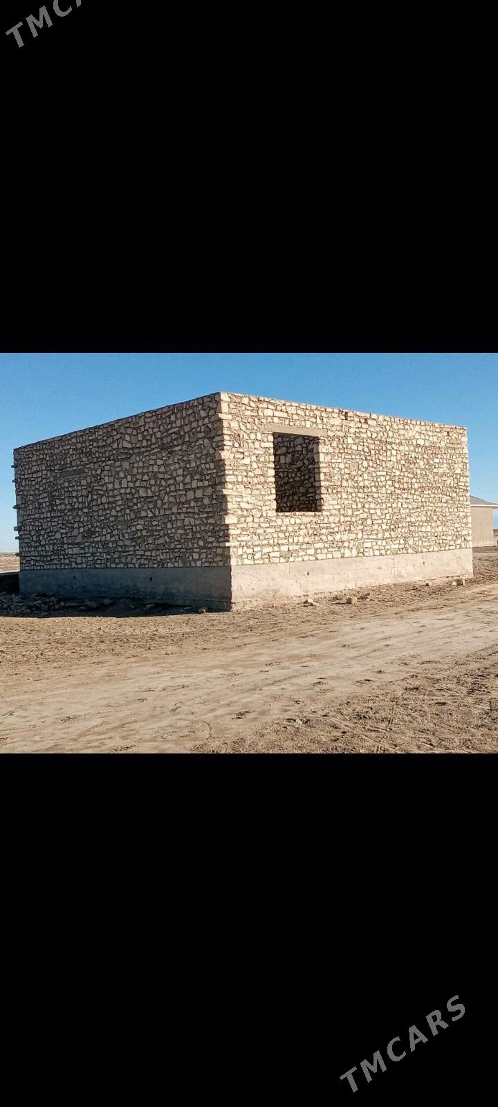 Satlyk jaý - Эсенгулы - img 4