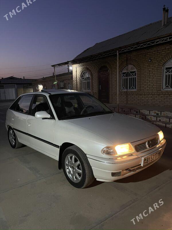 Opel Astra 1993 - 45 000 TMT - Mary - img 2