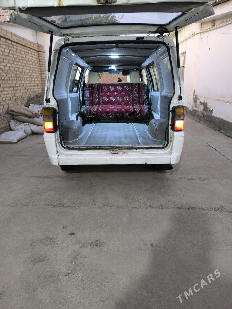 Mitsubishi L300 2000 - 55 000 TMT - Байрамали - img 2