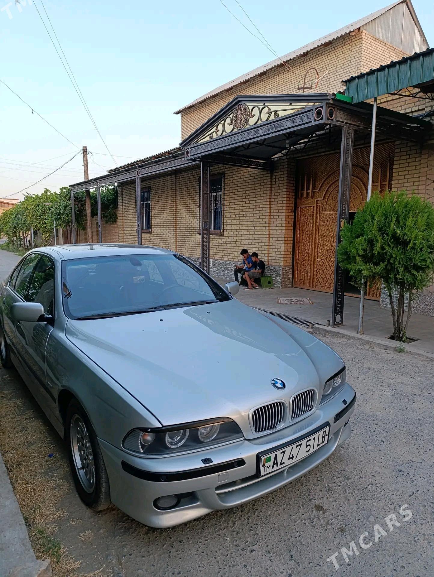 BMW 530 2002 - 150 000 TMT - Дянев - img 4