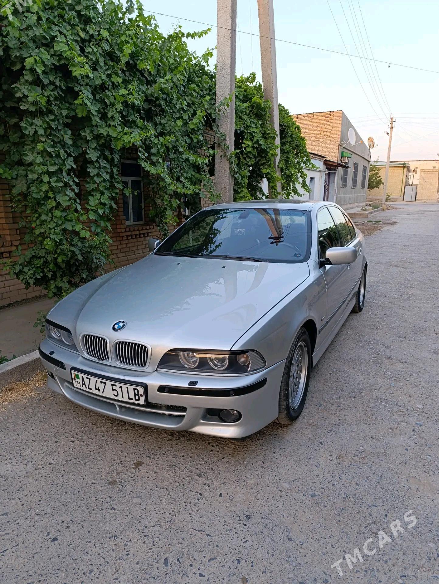 BMW 530 2002 - 150 000 TMT - Дянев - img 3