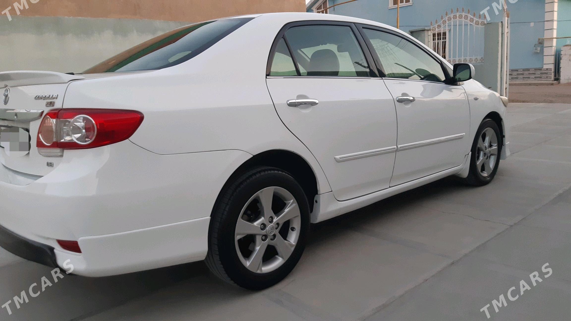 Toyota Corolla 2011 - 153 000 TMT - Türkmenbaşy - img 3