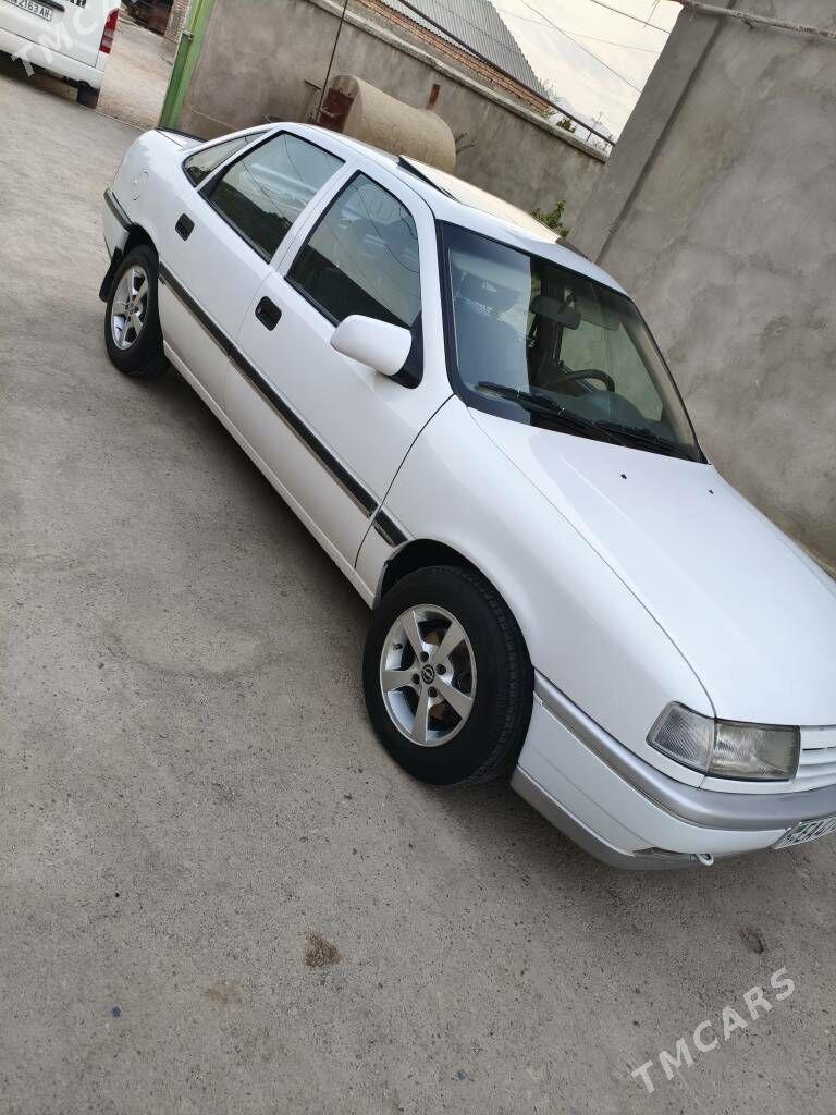 Opel Vectra 1991 - 52 000 TMT - Bäherden - img 5