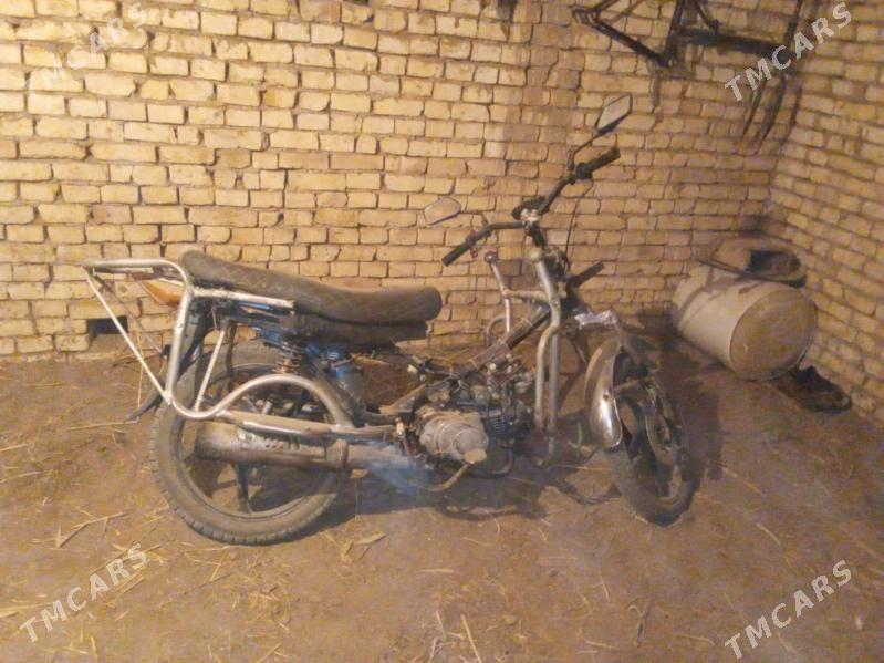 Ural 5557 2010 - 3 000 TMT - Murgap - img 2