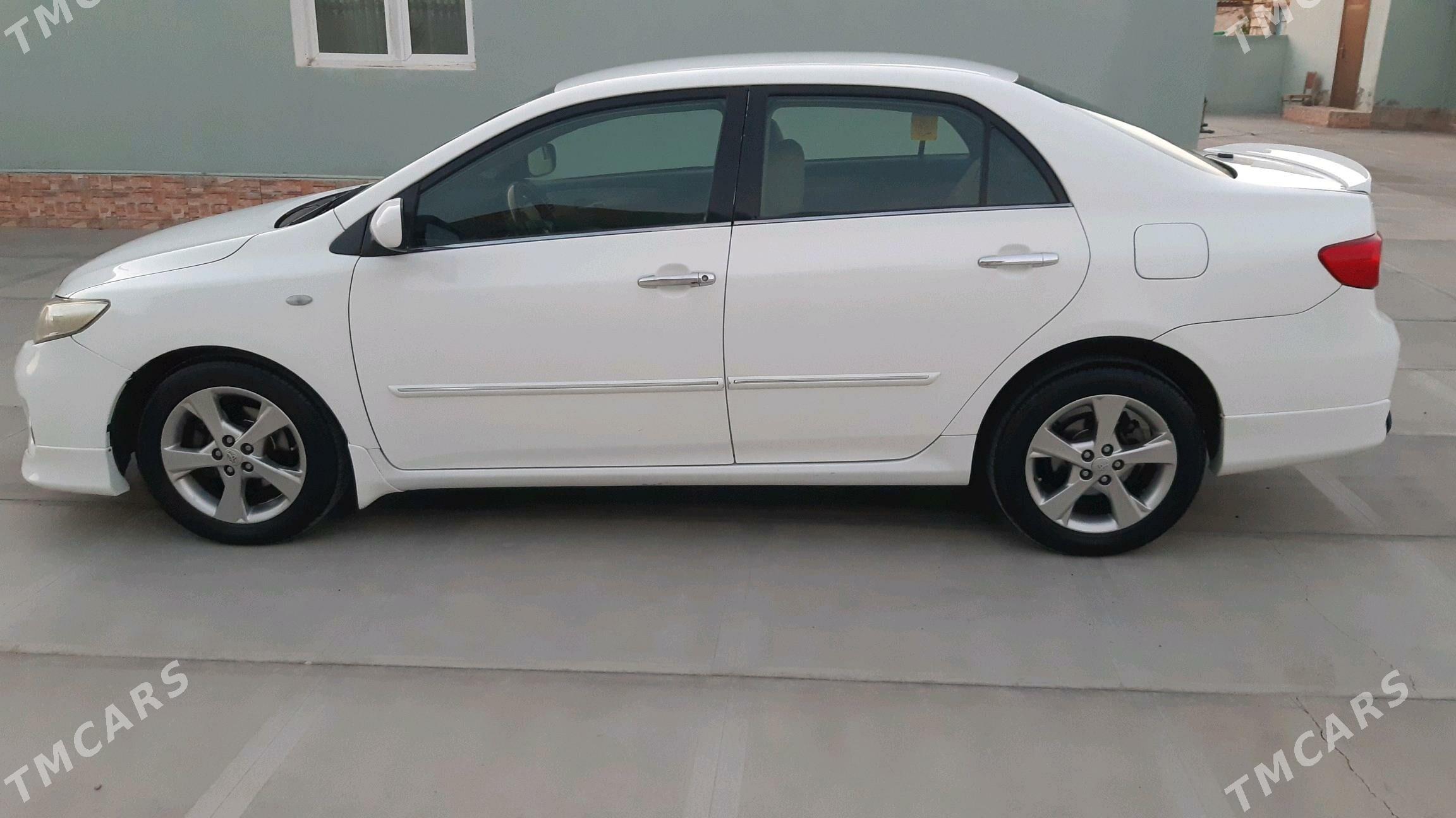 Toyota Corolla 2011 - 153 000 TMT - Türkmenbaşy - img 4