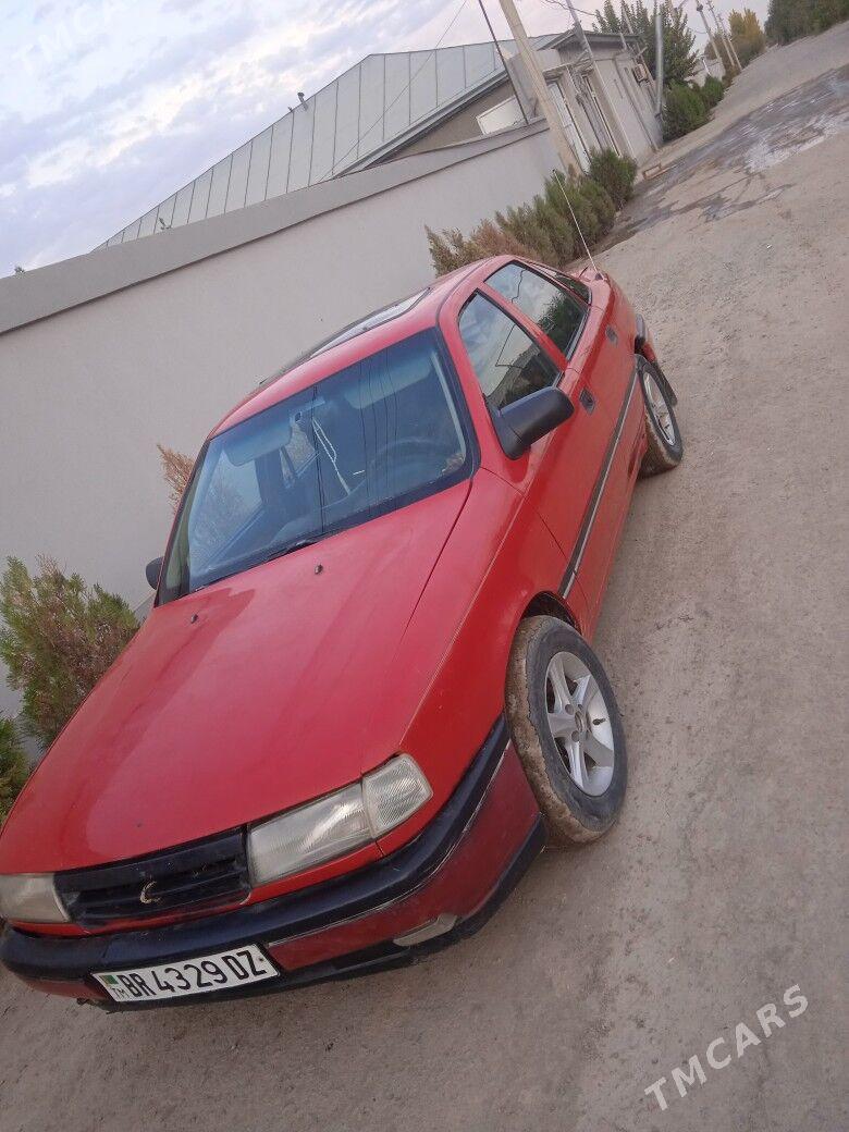 Opel Vectra 1989 - 38 000 TMT - Губадаг - img 3