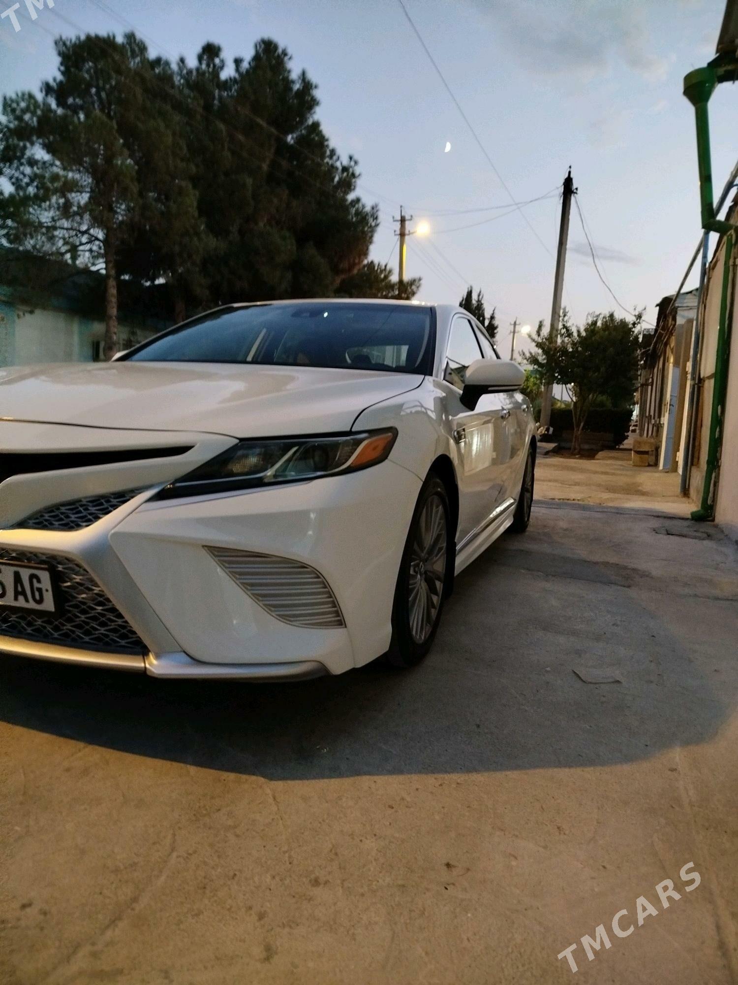 Toyota Camry 2019 - 275 000 TMT - Ашхабад - img 2