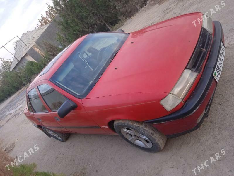 Opel Vectra 1989 - 38 000 TMT - Губадаг - img 6