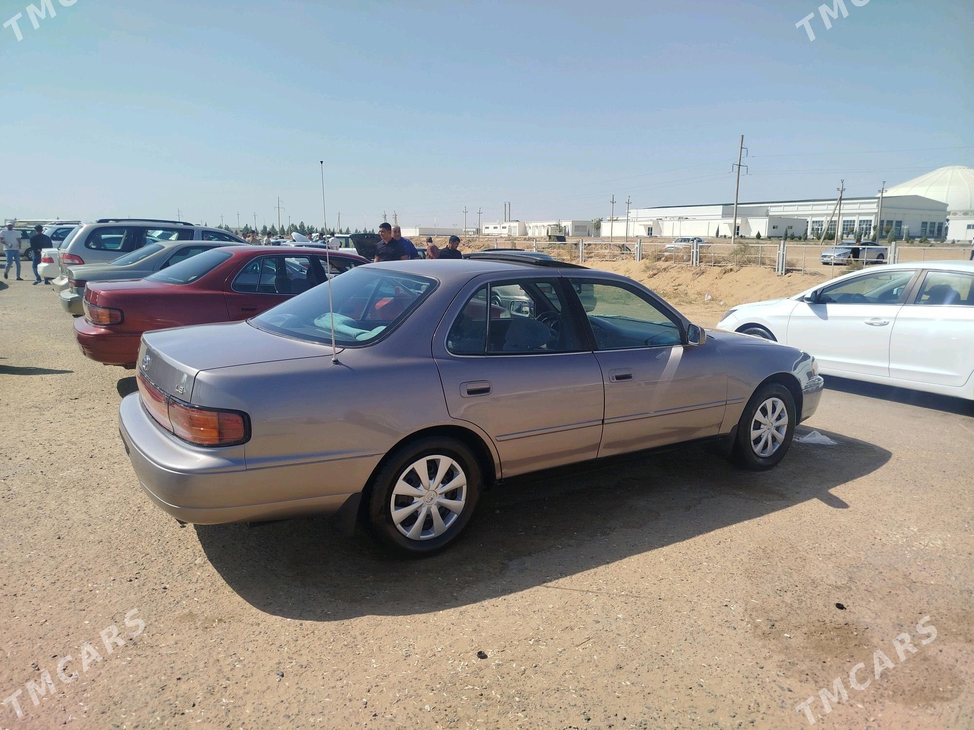 Toyota Camry 1994 - 93 000 TMT - Мары - img 1