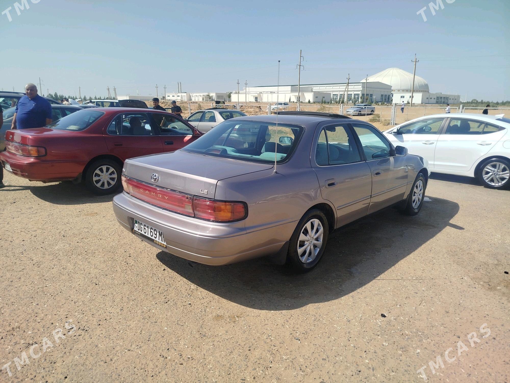 Toyota Camry 1994 - 93 000 TMT - Мары - img 6