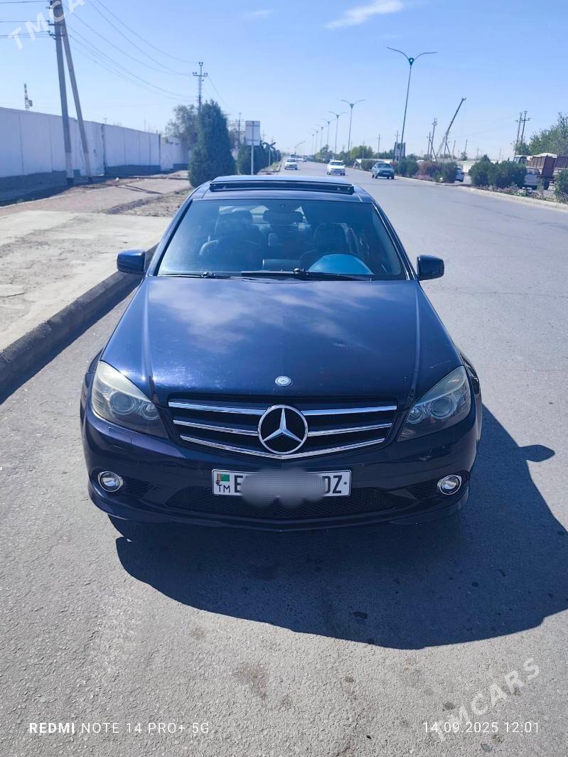 Mercedes-Benz C350 2009 - 180 000 TMT - Дашогуз - img 9