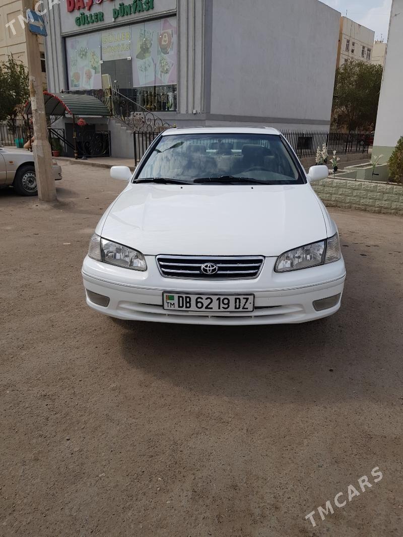Toyota Camry 2001 - 160 000 TMT - Daşoguz - img 2