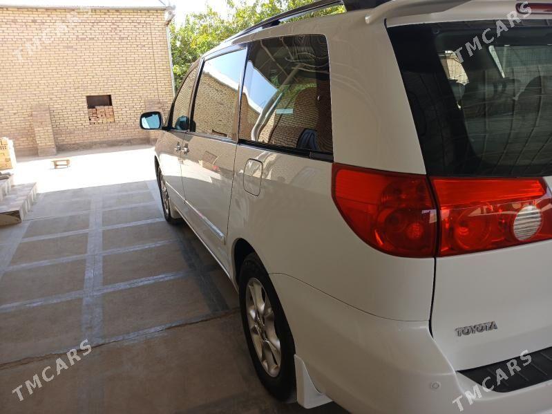 Toyota Sienna 2006 - 290 000 TMT - Mary - img 2