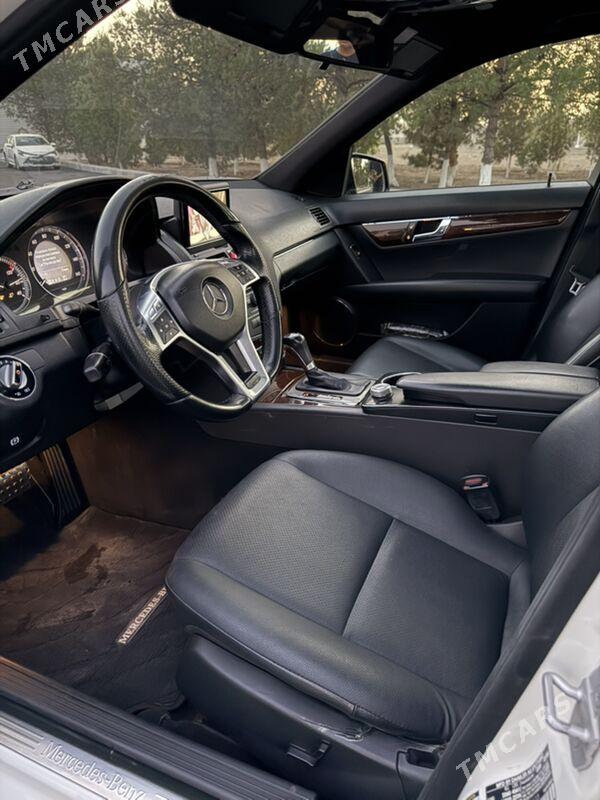 Mercedes-Benz C300 2008 - 185 000 TMT - Aşgabat - img 2