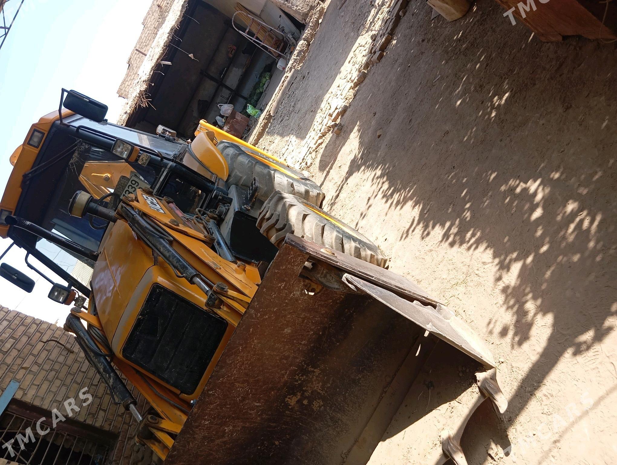 JCB 3CX ECO 2009 - 500 000 TMT - Mary - img 2