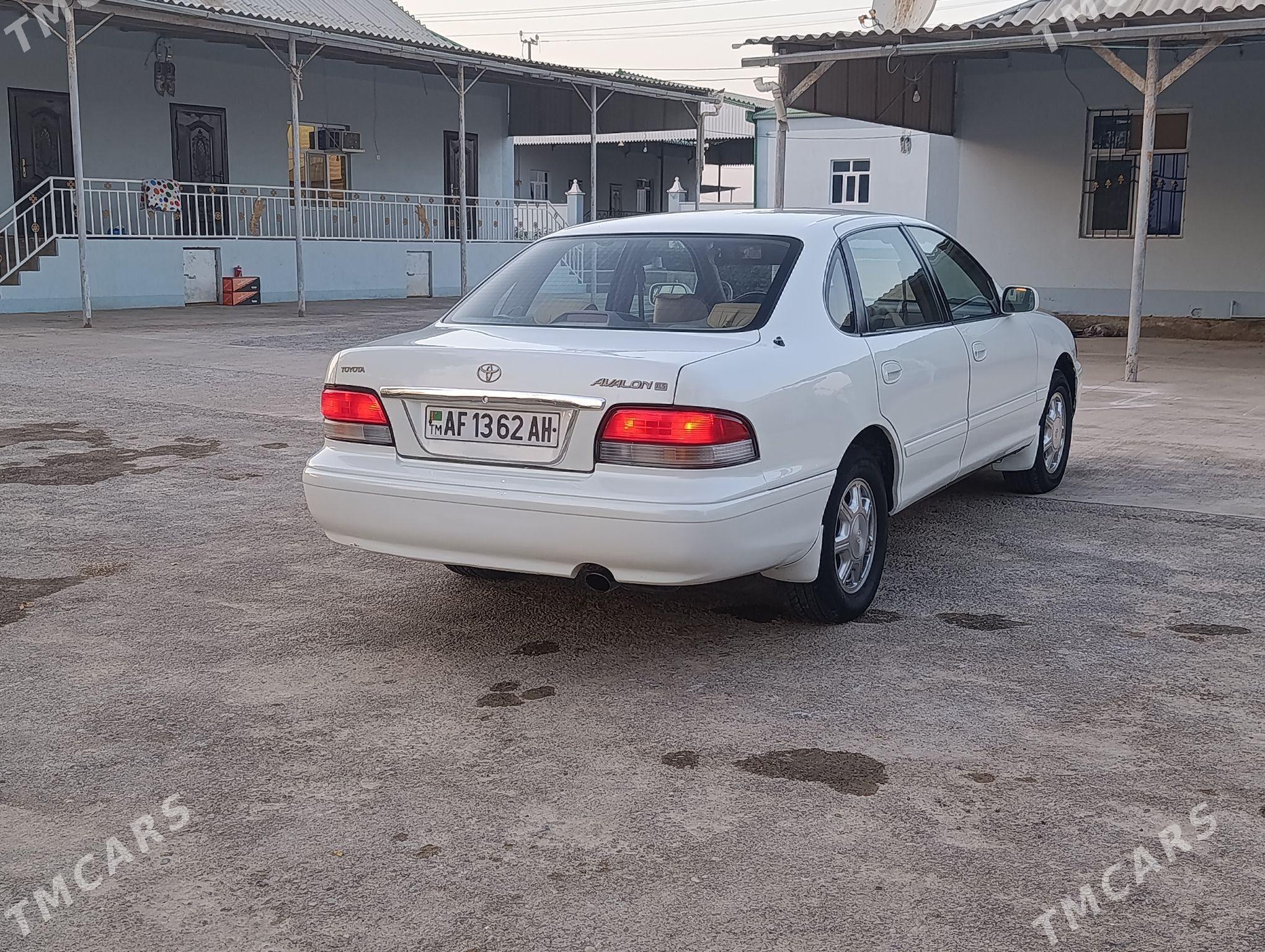 Toyota Avalon 1997 - 140 000 TMT - Теджен - img 5
