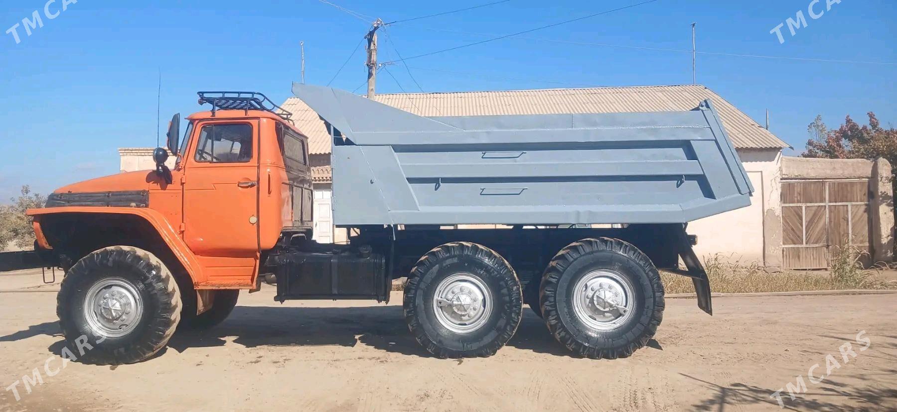 Ural 4320 1987 - 300 000 TMT - Гурбансолтан Едже - img 8