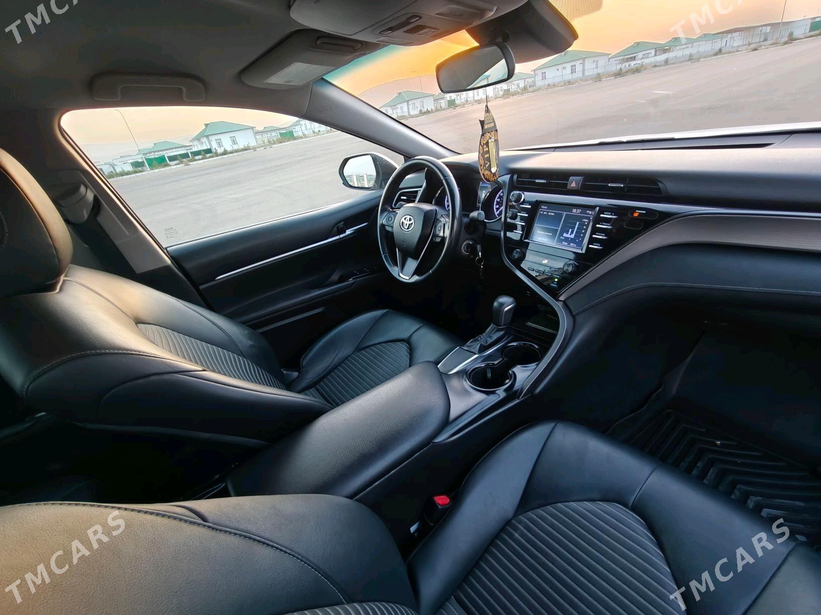 Toyota Camry 2019 - 270 000 TMT - Ашхабад - img 9