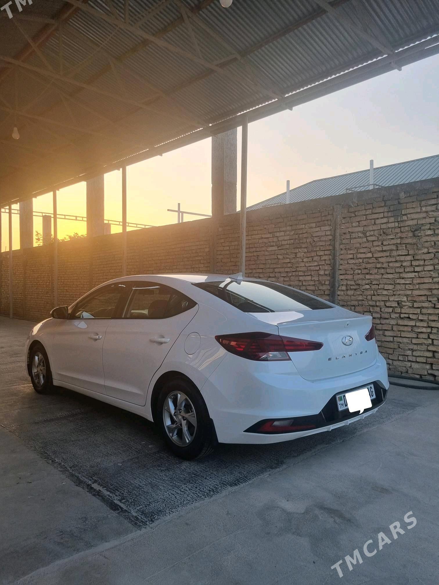 Hyundai Elantra 2020 - 245 000 TMT - Aşgabat - img 3