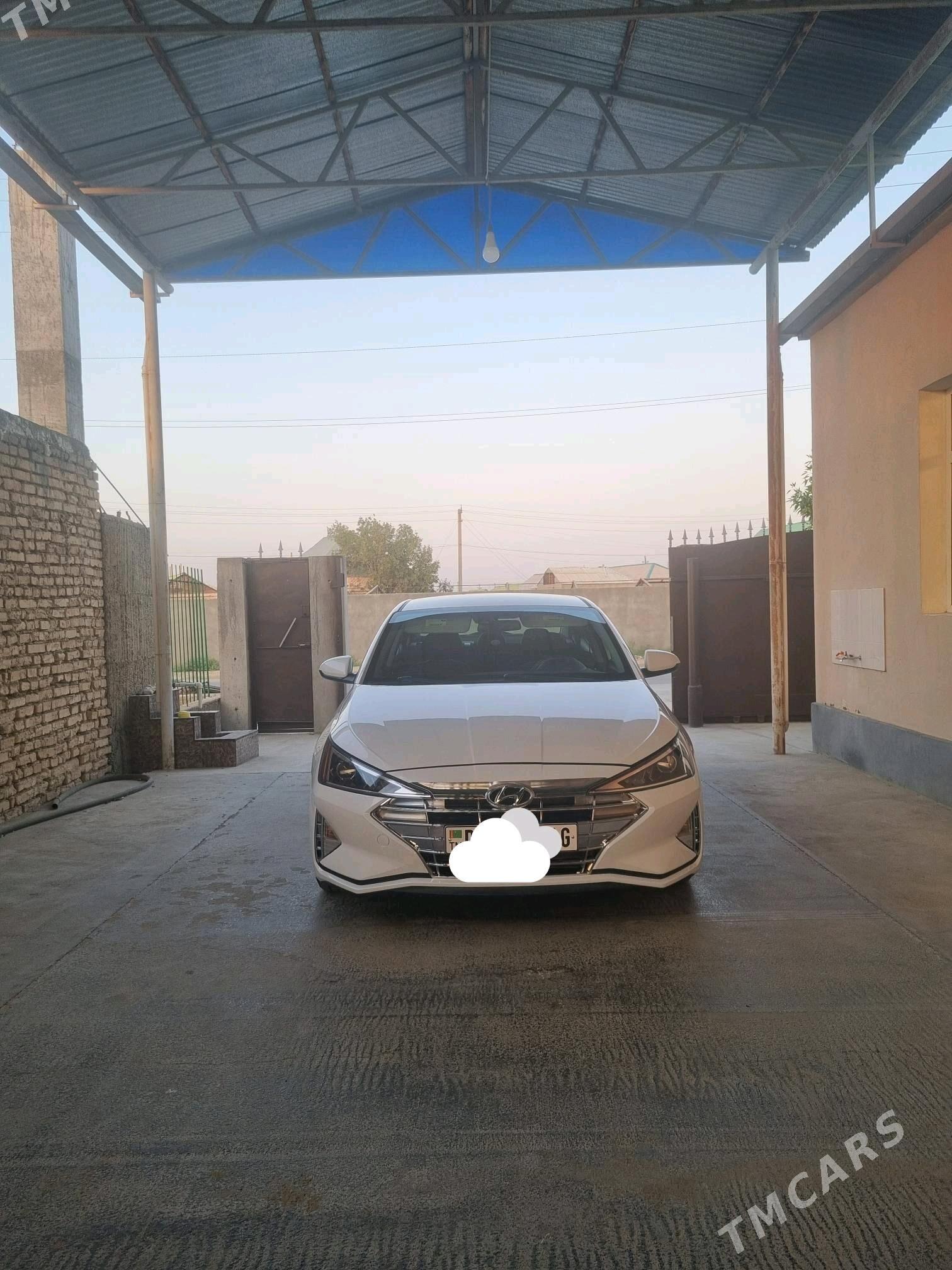 Hyundai Elantra 2020 - 245 000 TMT - Aşgabat - img 4