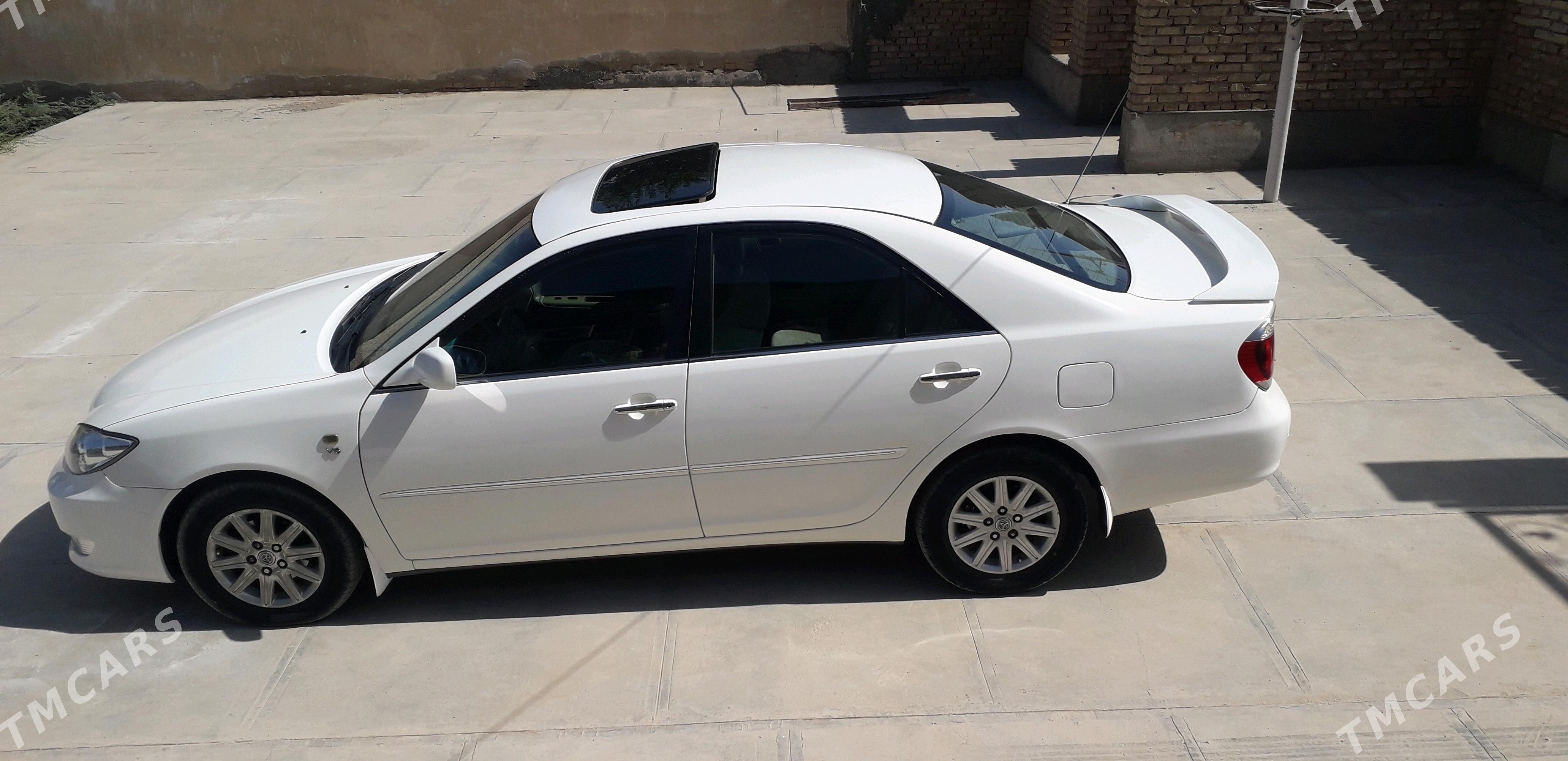 Toyota Camry 2002 - 175 000 TMT - Теджен - img 3