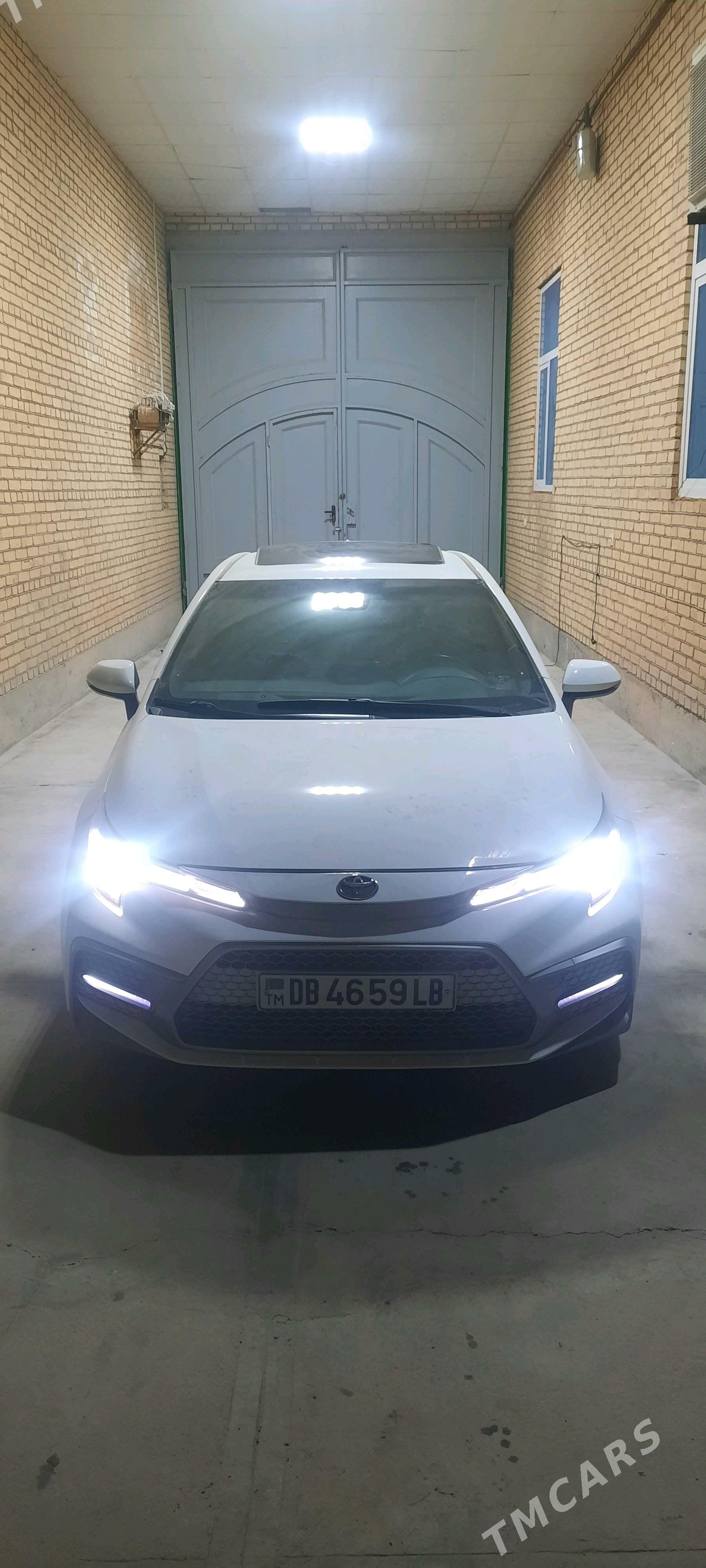 Toyota Corolla 2019 - 250 000 TMT - Türkmenabat - img 2