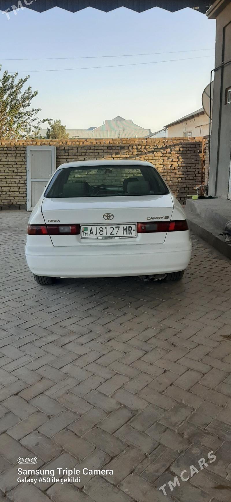 Toyota Camry 1997 - 130 000 TMT - Байрамали - img 4
