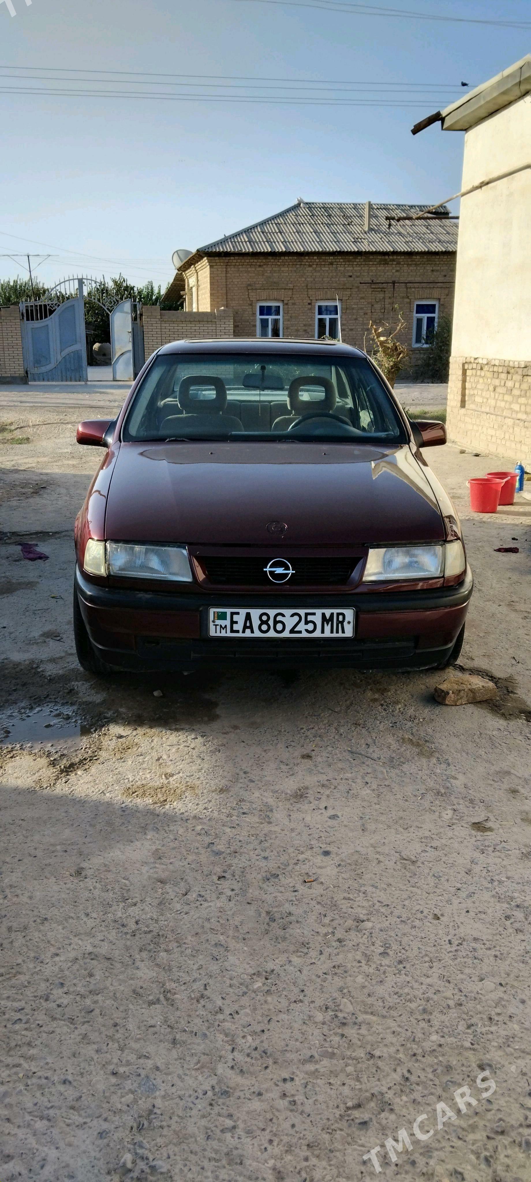 Opel Vectra 1991 - 40 000 TMT - Mary - img 8