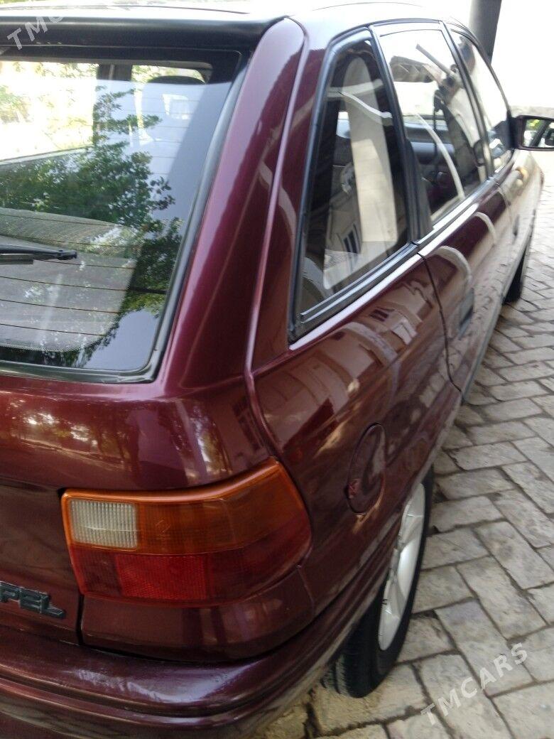 Opel Astra 1992 - 35 000 TMT - Ёлётен - img 4