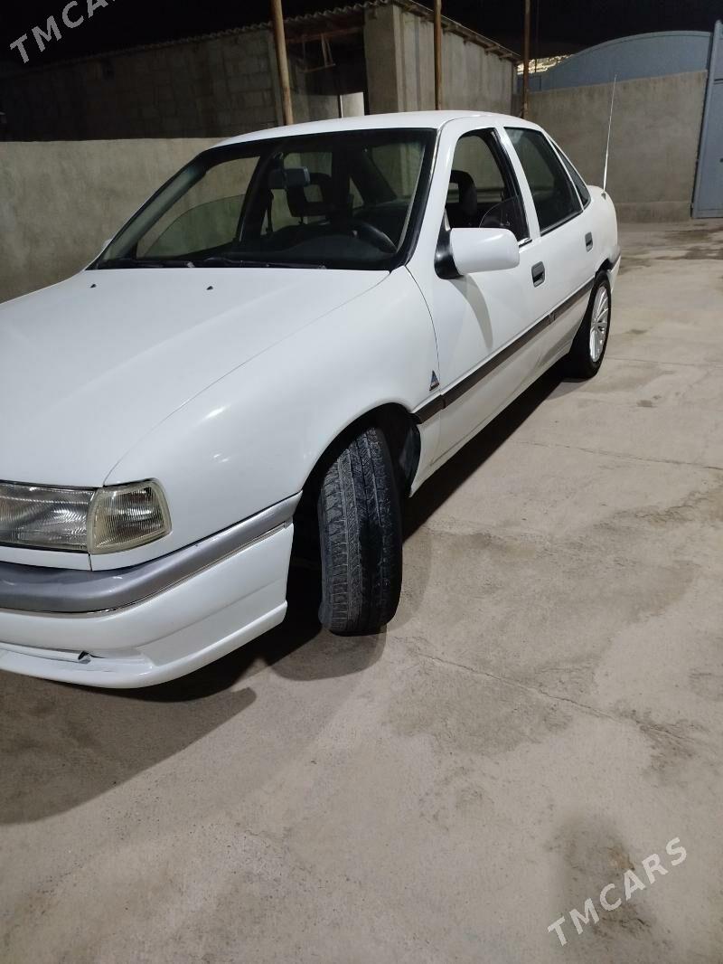 Opel Vectra 1994 - 46 000 TMT - Бахарден - img 5