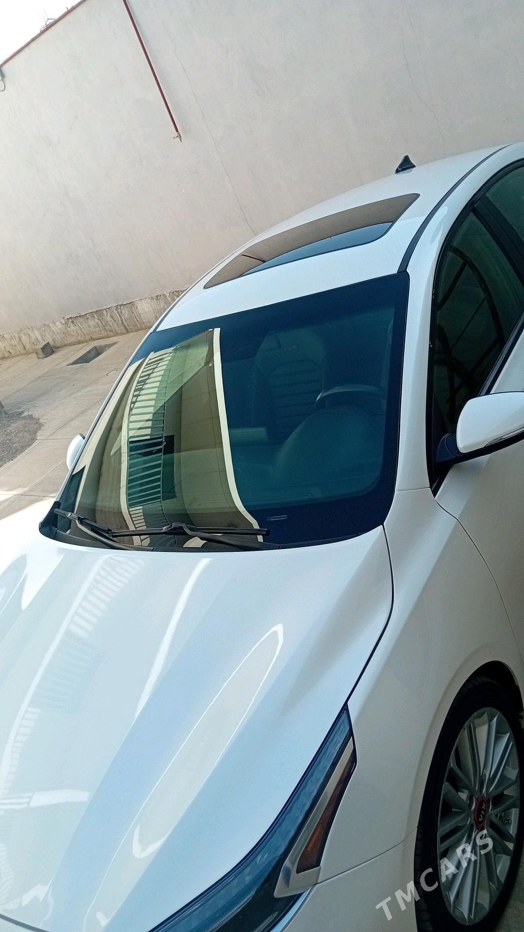 Kia Forte 2020 - 245 700 TMT - Bedew - img 5