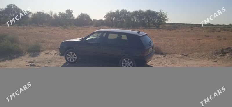 Volkswagen Golf 1994 - 30 000 TMT - Сейди - img 3