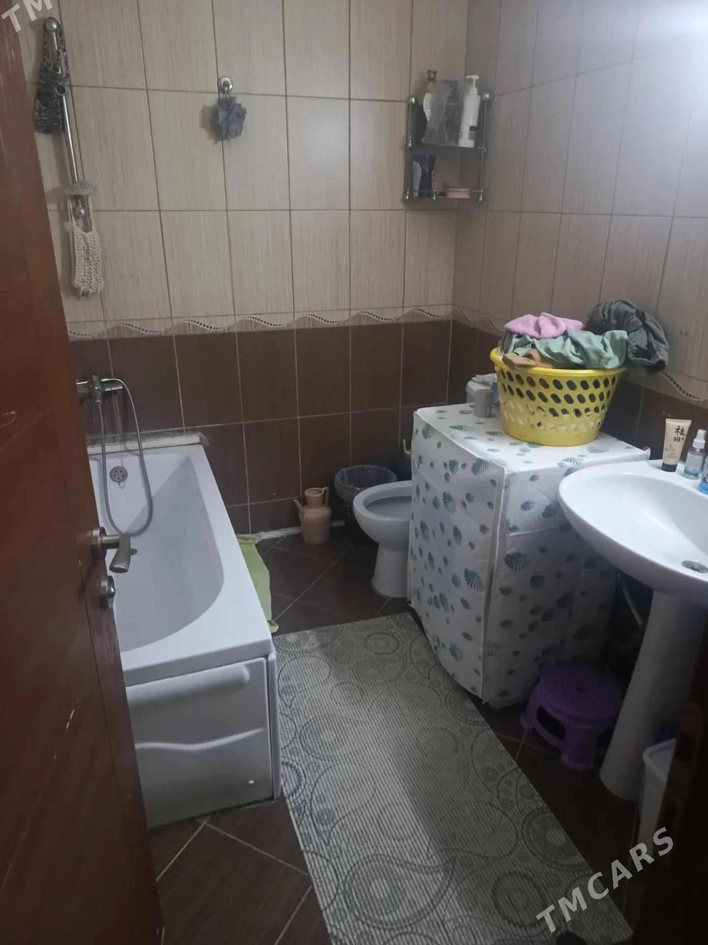 3 ком Таслама 4/2 этаж 95 кв - Aşgabat - img 7