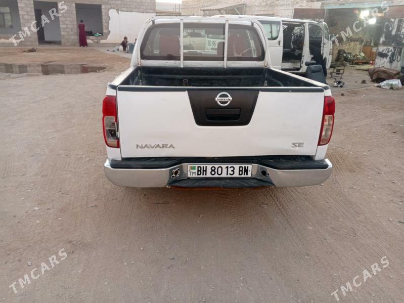 Nissan Navara 2014 - 120 000 TMT - Jebel - img 5
