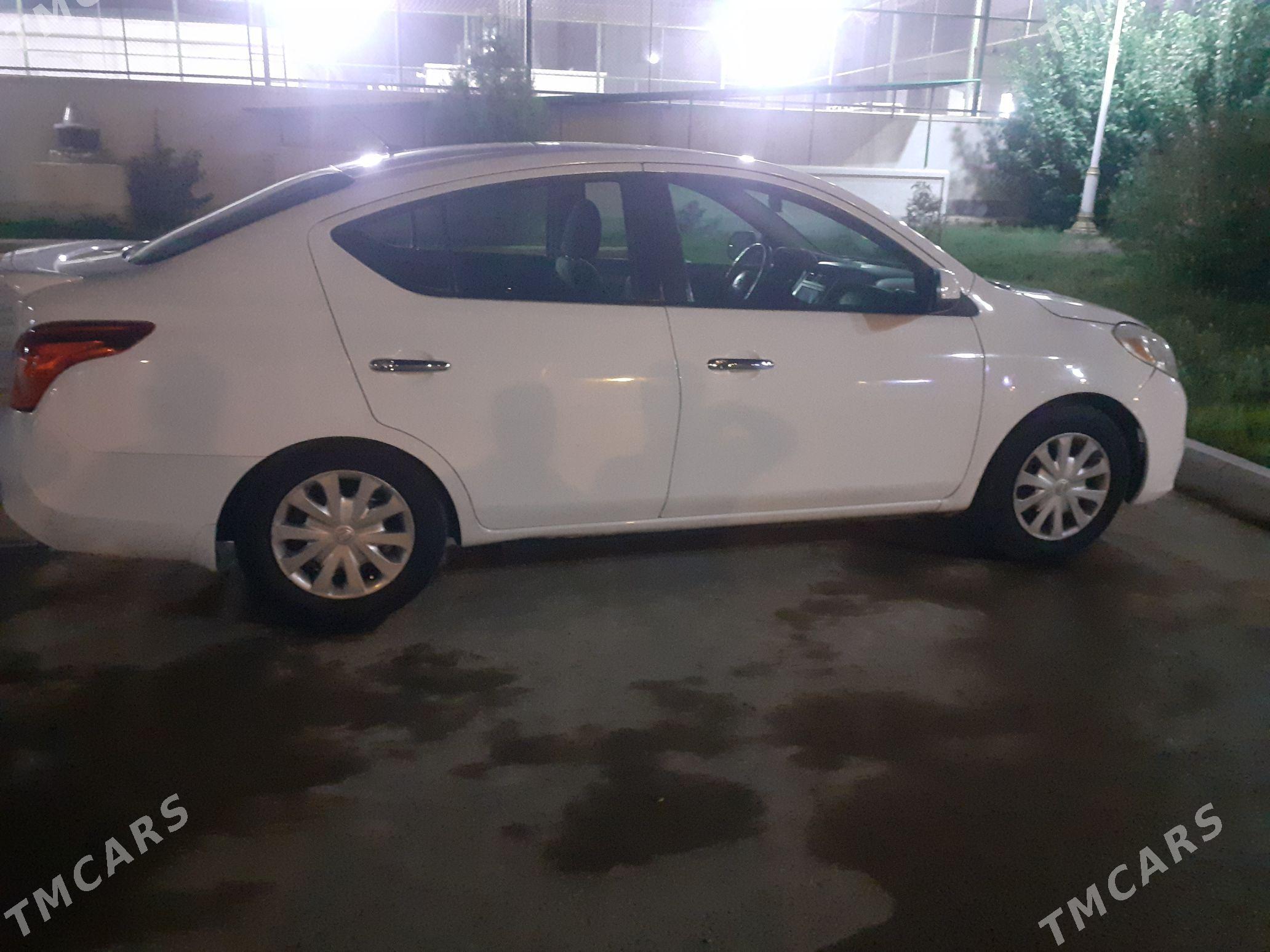 Nissan Versa 2014 - 130 000 TMT - Aşgabat - img 6