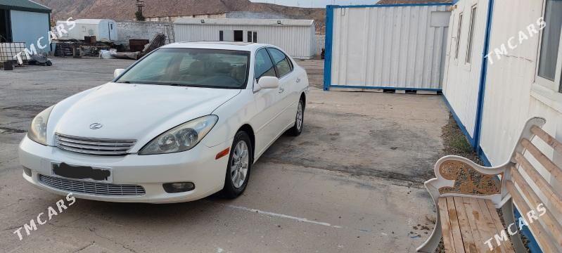 Lexus ES 300 2002 - 220 000 TMT - Türkmenbaşy - img 3