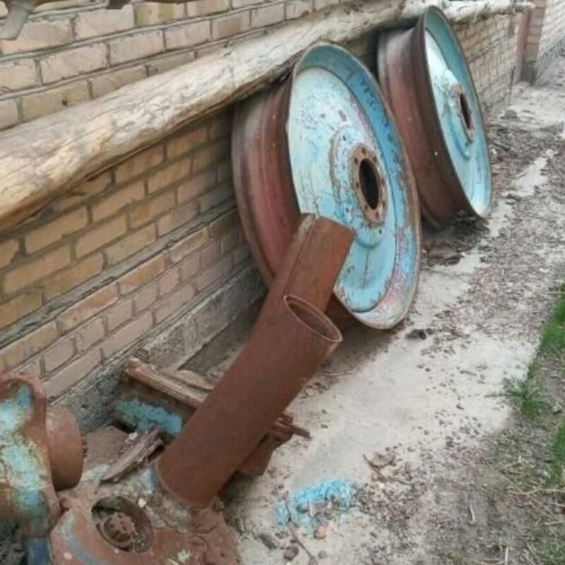 TE-28 traktory 3 200 TMT - Dänew - img 2