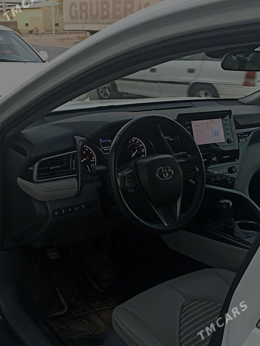 Toyota Camry 2021 - 345 000 TMT - Мары - img 5