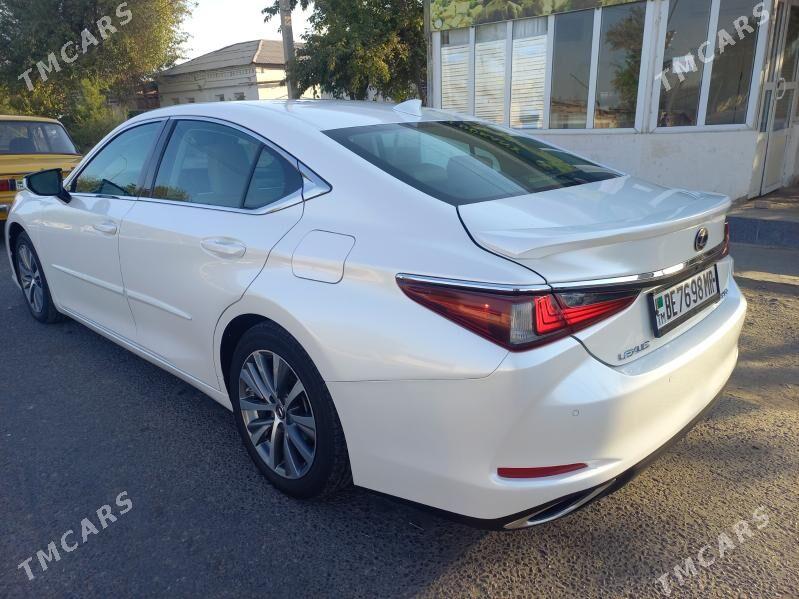 Lexus ES 350 2019 - 520 000 TMT - Мары - img 2
