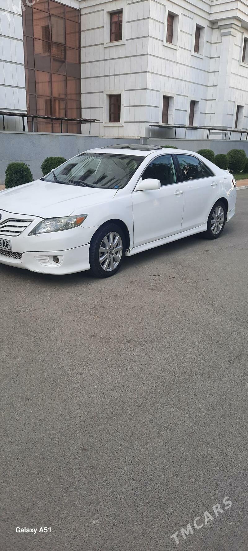 Toyota Camry 2011 - 175 000 TMT - Gurtly - img 2