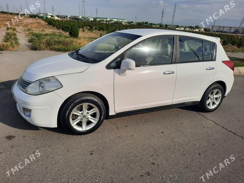 Nissan Versa 2009 - 125 000 TMT - Büzmeýin GRES - img 4