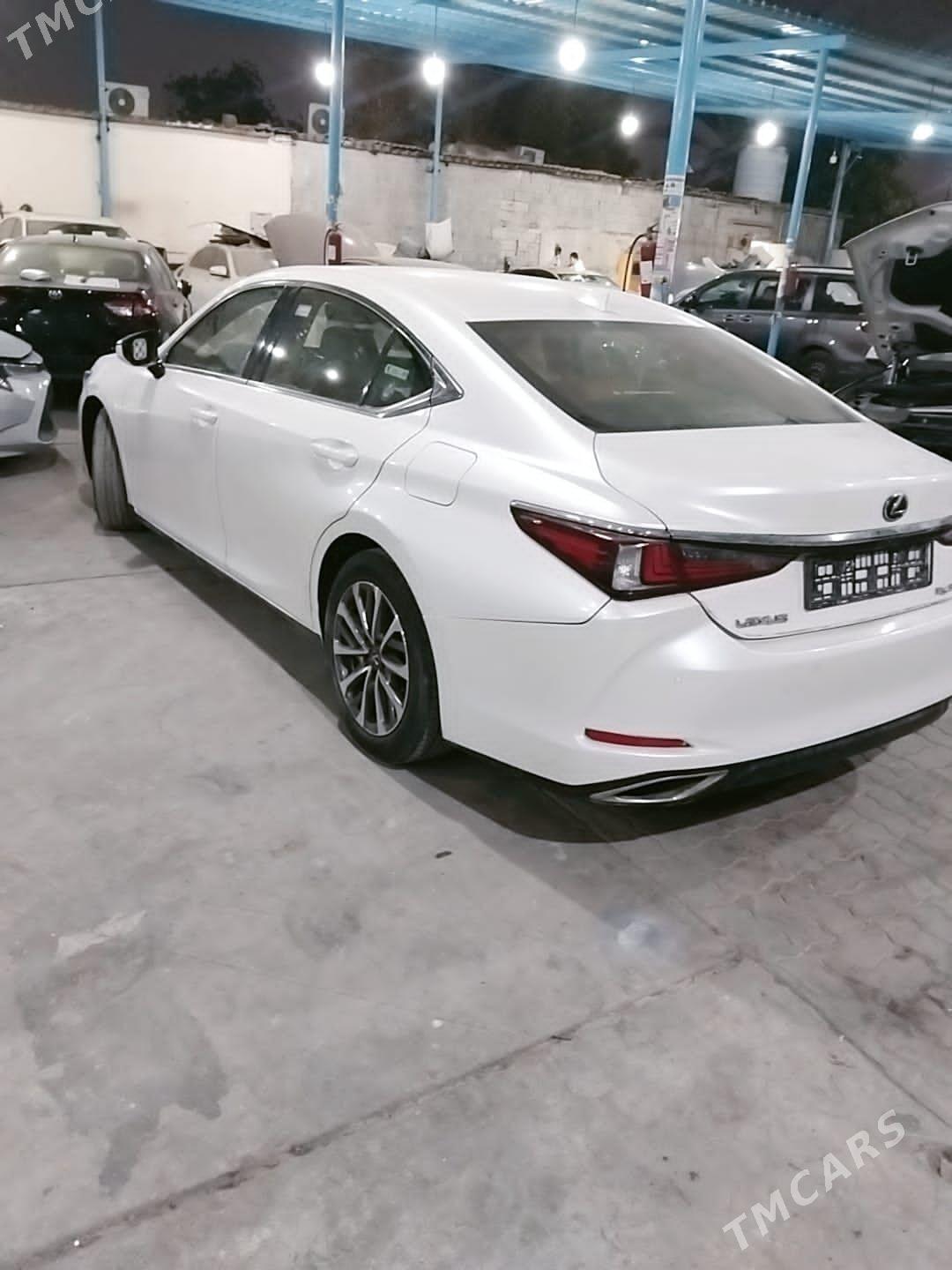 Lexus ES 350 2022 - 425 000 TMT - Mary - img 5