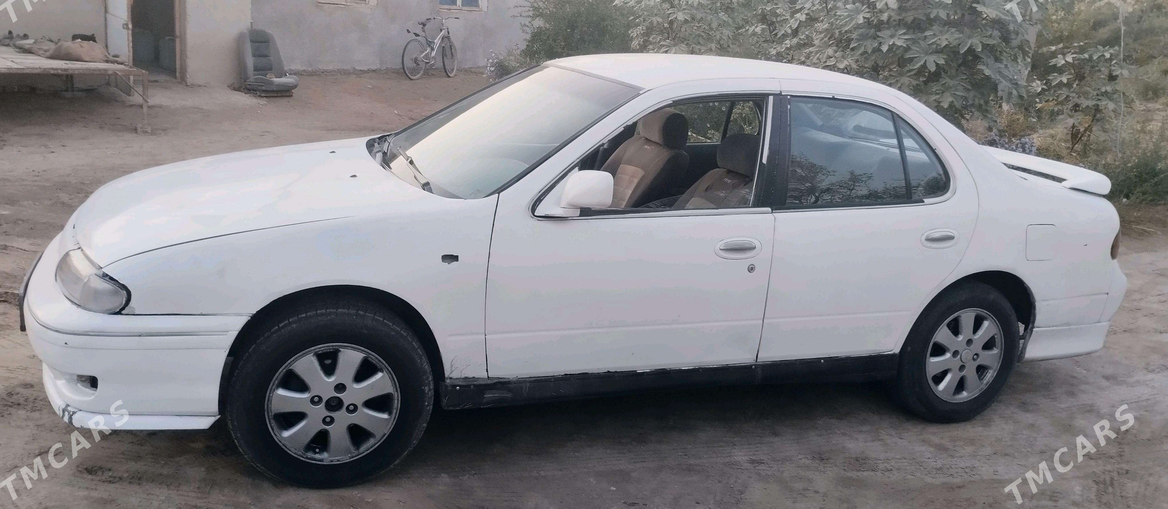 Nissan Bluebird 1996 - 25 000 TMT - Çärjew - img 3