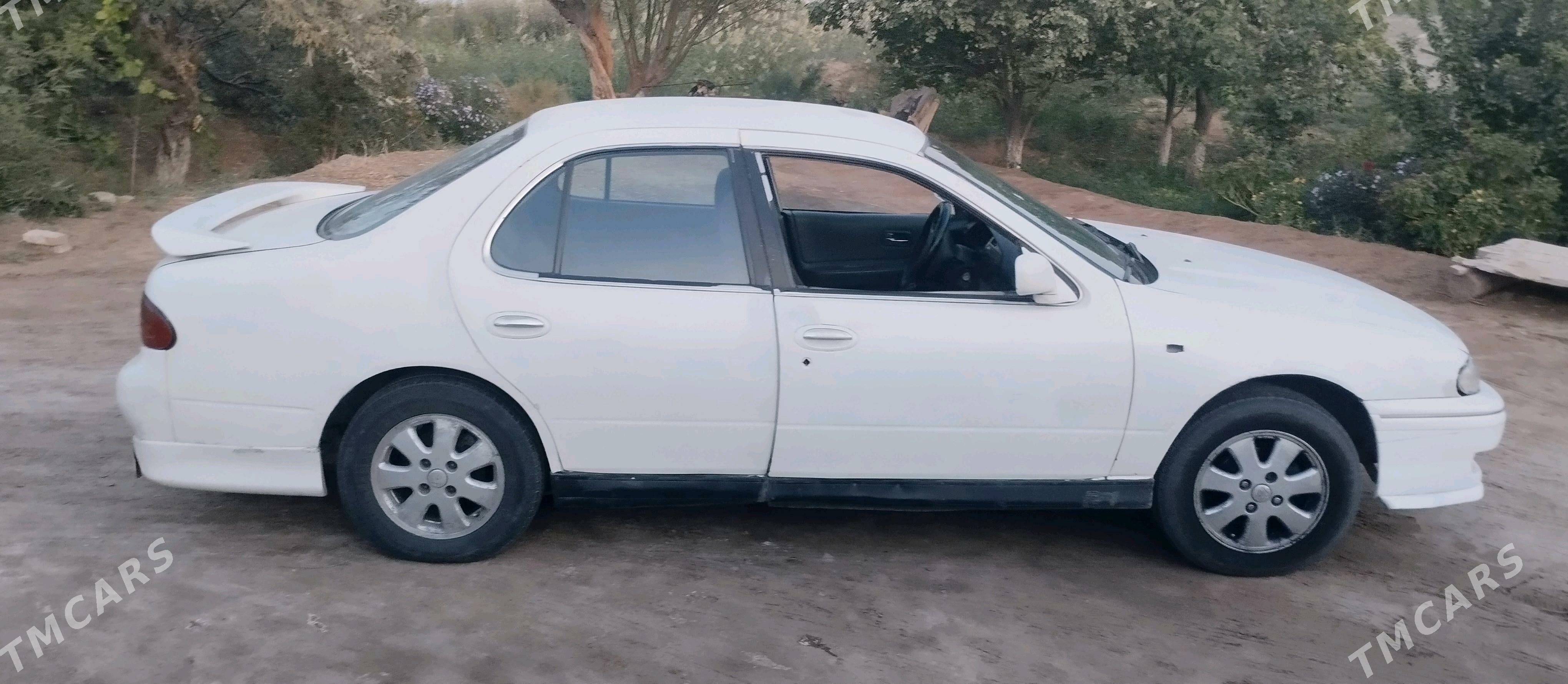 Nissan Bluebird 1996 - 25 000 TMT - Çärjew - img 5