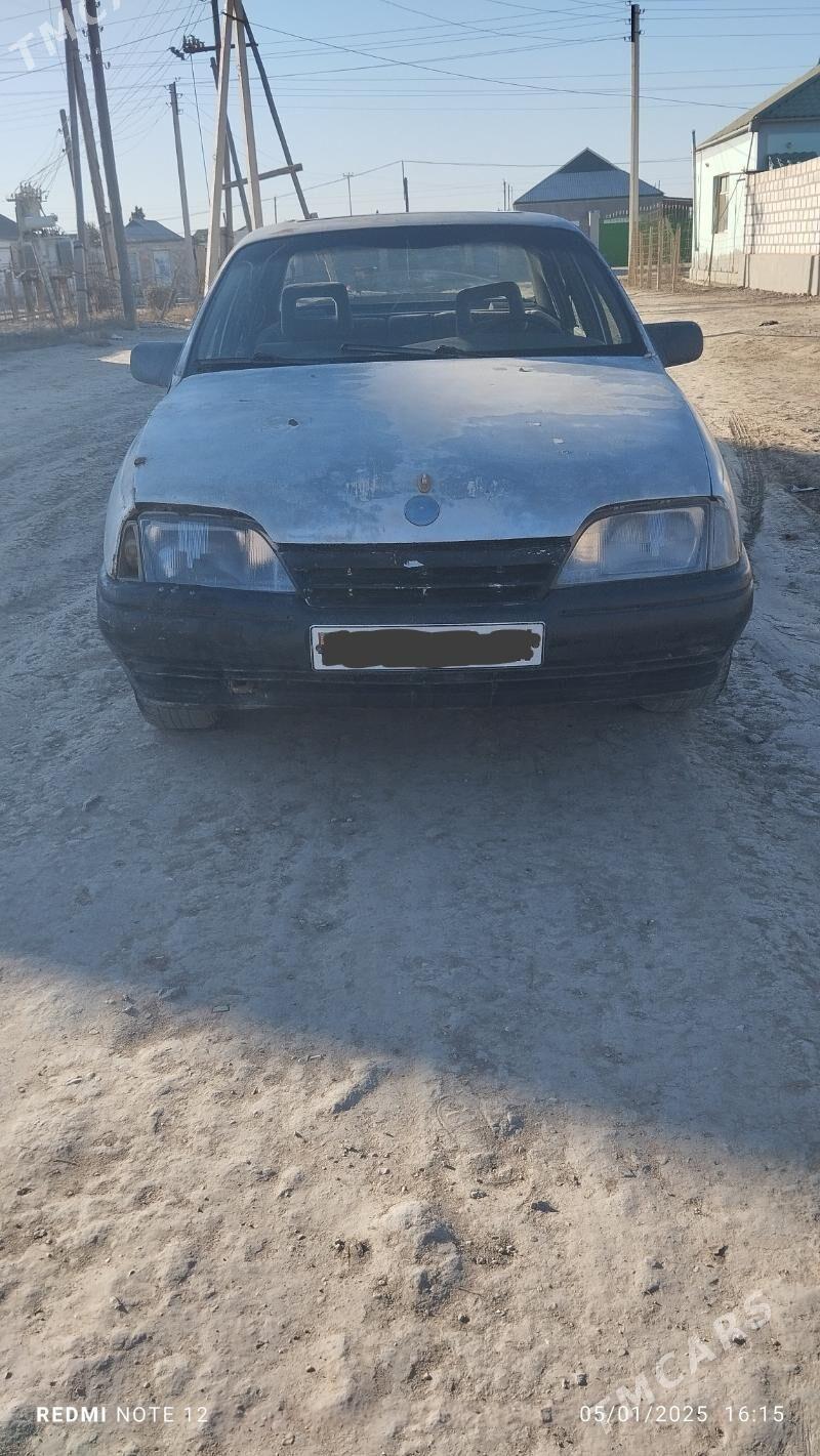 Opel Omega 1988 - 10 000 TMT - Этрек - img 2