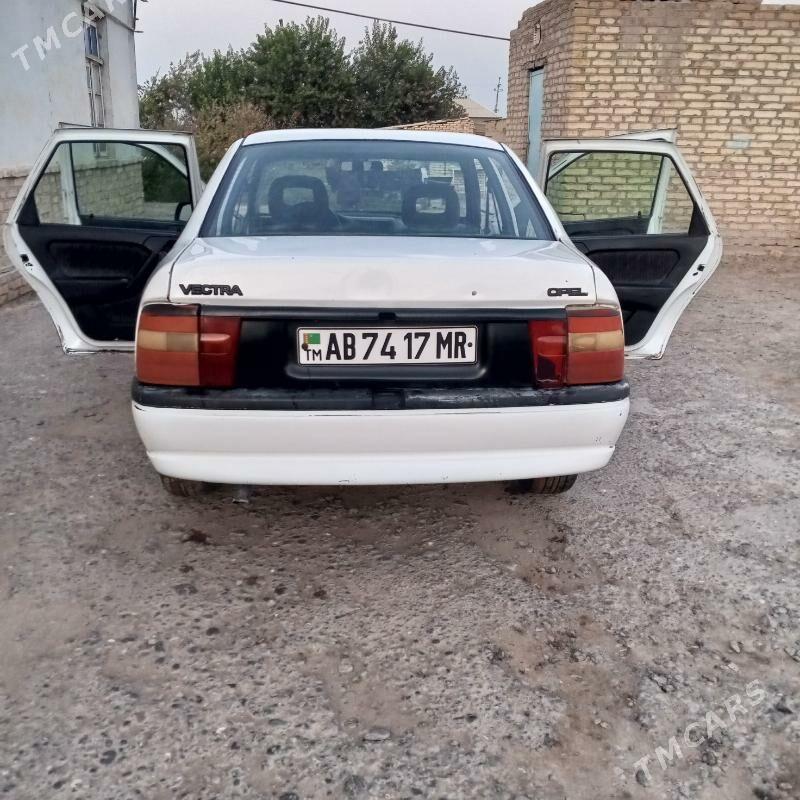Opel Vectra 1992 - 27 000 TMT - Мургап - img 9