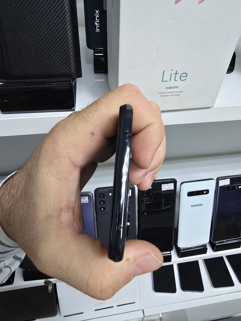 MI 11 LITE 8/128 GB - Торговый центр "15 лет Независимости" - img 8