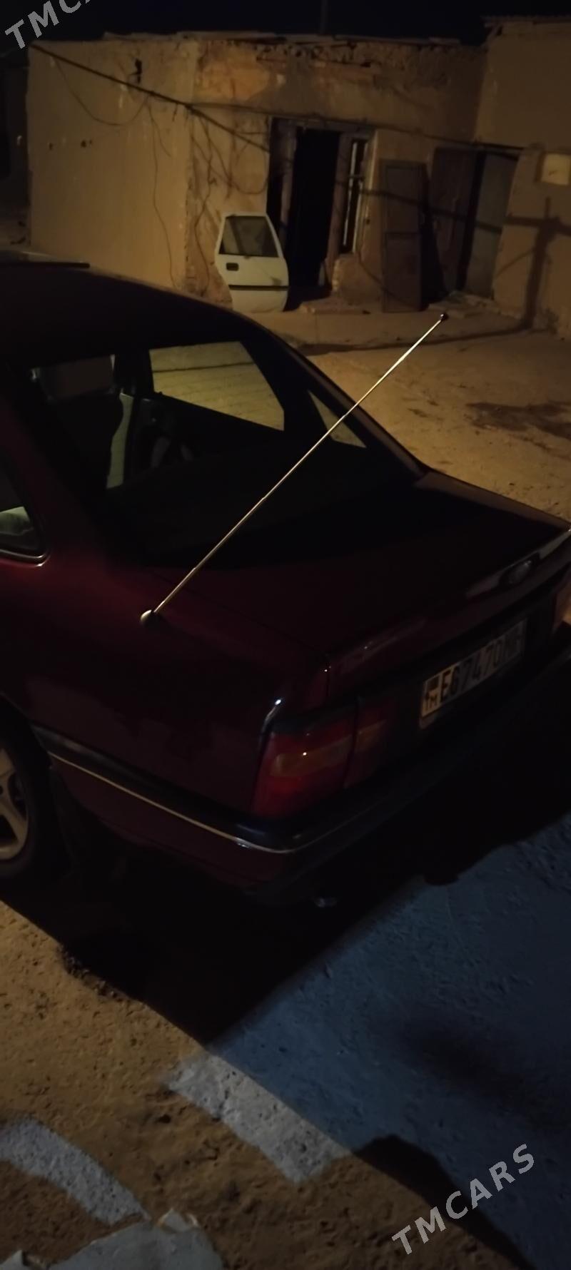 Opel Vectra 1990 - 40 000 TMT - Мары - img 5
